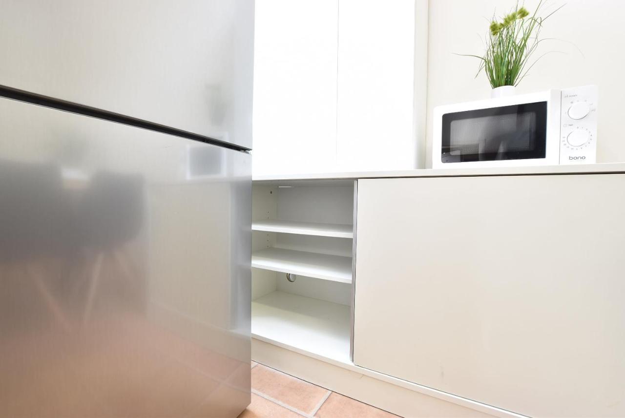 Riesiges Zentrales Apartment Mit Parkplatz Innsbruck Exterior foto
